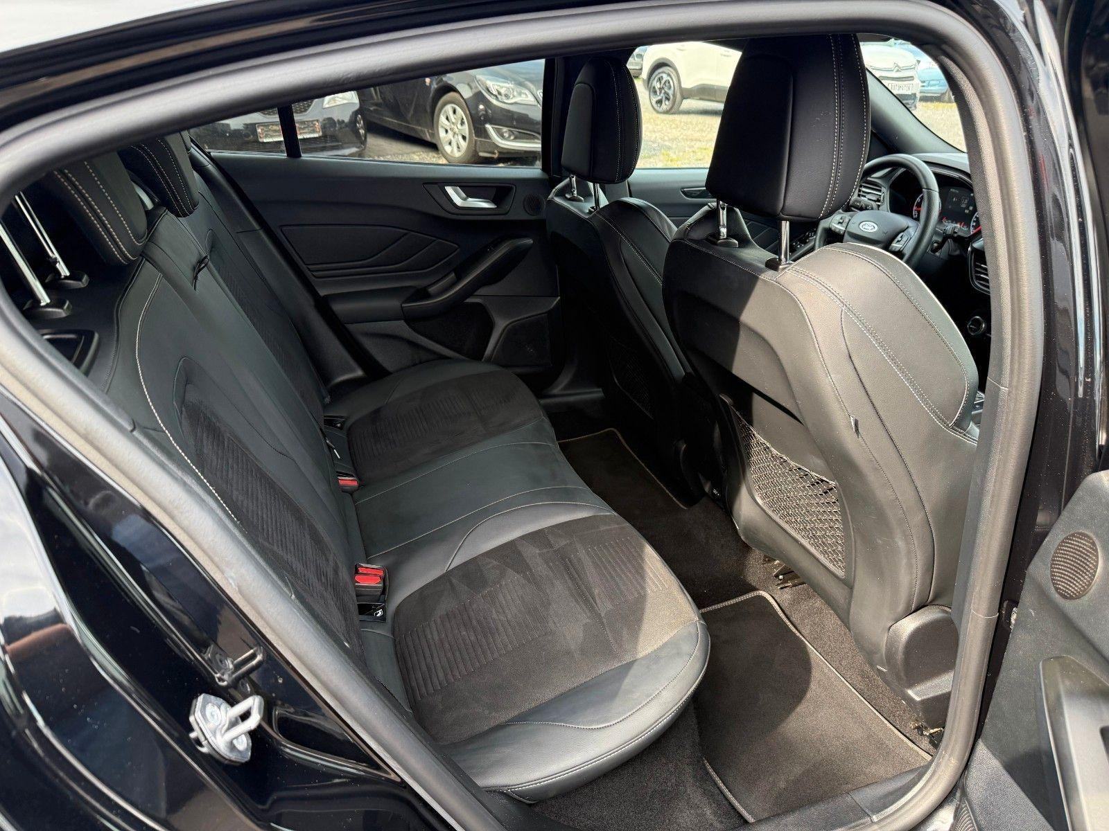 Ford Focus ST 2.3 EcoBoost 280KS B&O HUD KAMERA ACC APPLE ANDROID, fotografija 16