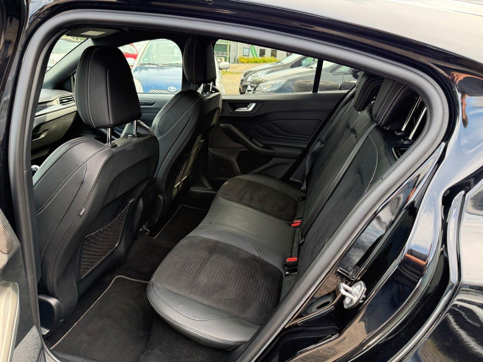 Ford Focus ST 2.3 EcoBoost 280KS B&O HUD KAMERA ACC APPLE ANDROID, fotografija 17