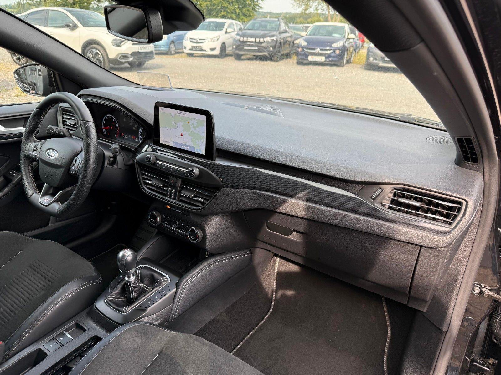 Ford Focus ST 2.3 EcoBoost 280KS B&O HUD KAMERA ACC APPLE ANDROID, fotografija 15