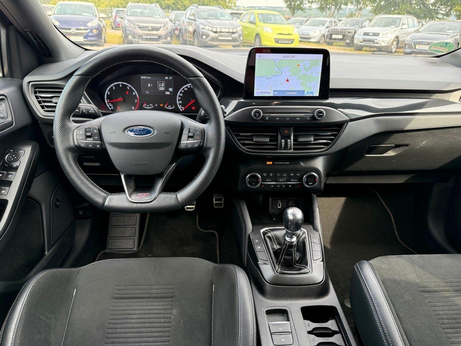 Ford Focus ST 2.3 EcoBoost 280KS B&O HUD KAMERA ACC APPLE ANDROID, fotografija 9