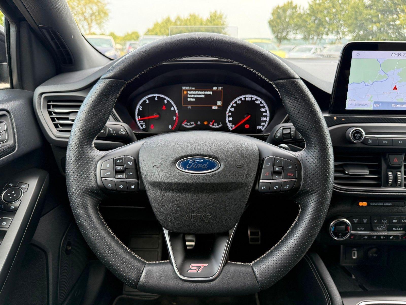Ford Focus ST 2.3 EcoBoost 280KS B&O HUD KAMERA ACC APPLE ANDROID, fotografija 10
