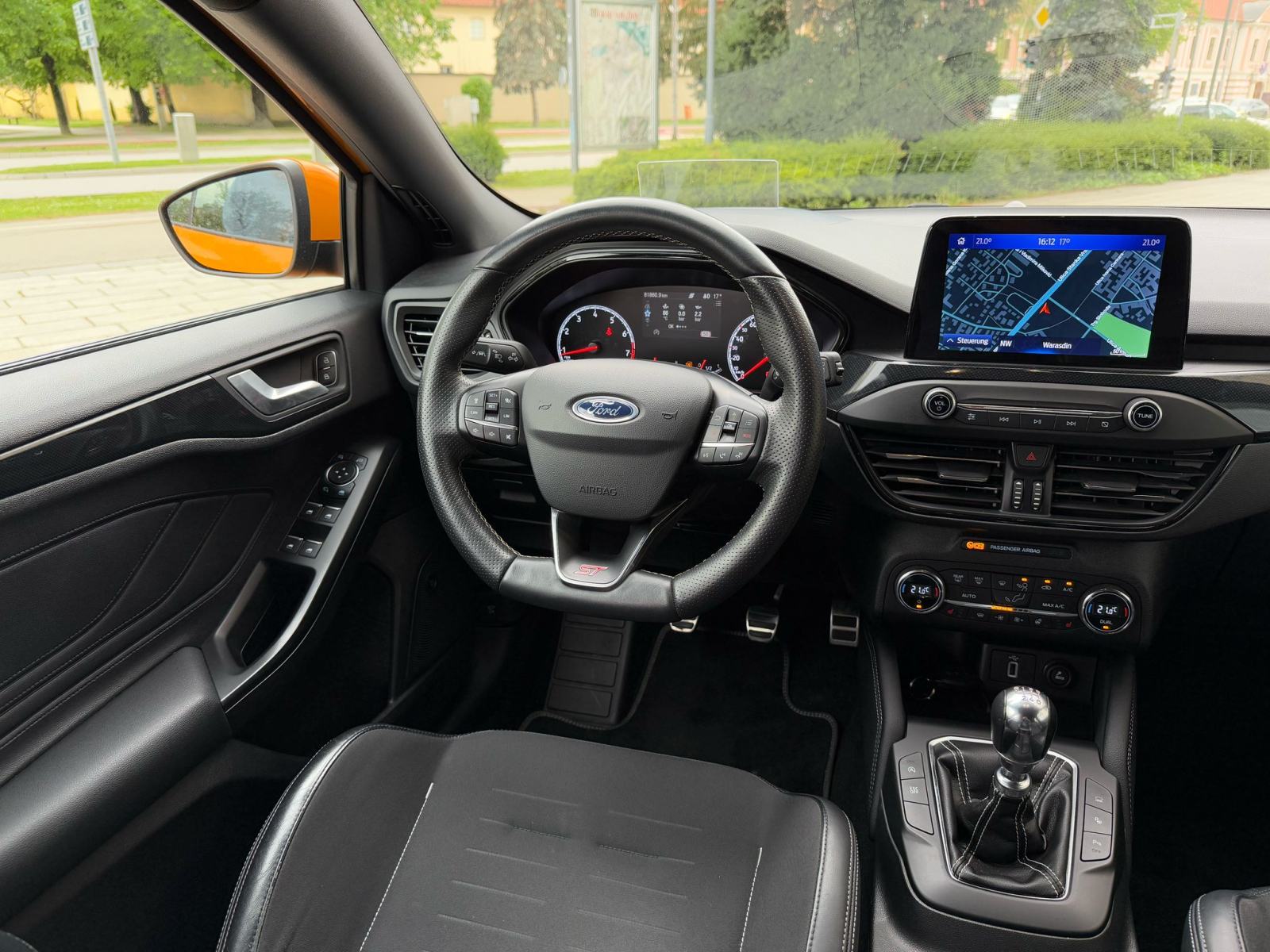 FORD FOCUS ST - KARAVAN - 206 KW - 2020 GOD - LED - TOP STANJE!!, fotografija 16