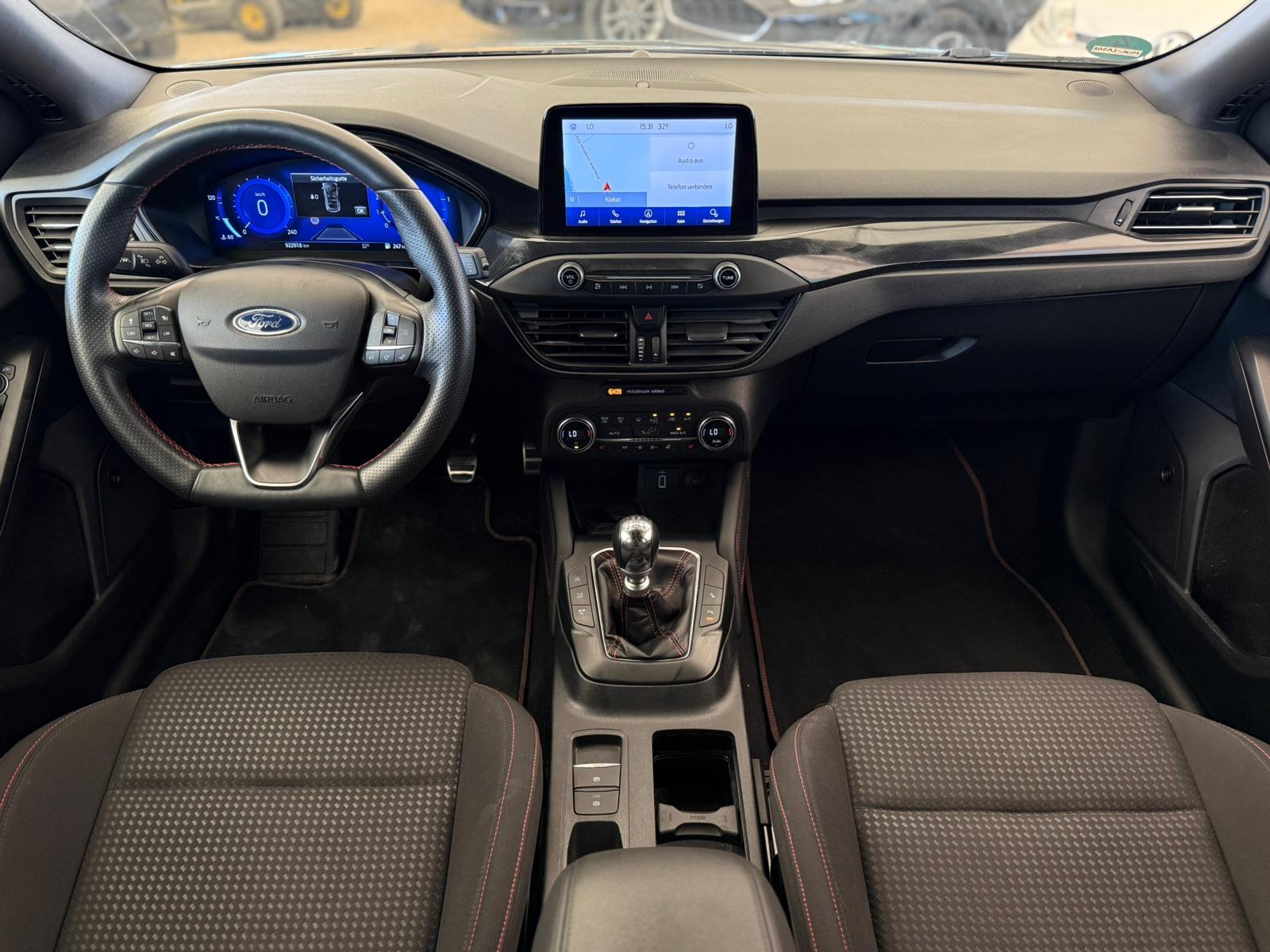 FORD FOCUS ST- line 1.0 EcoBoost Hybrid/benzin, fotografija 15