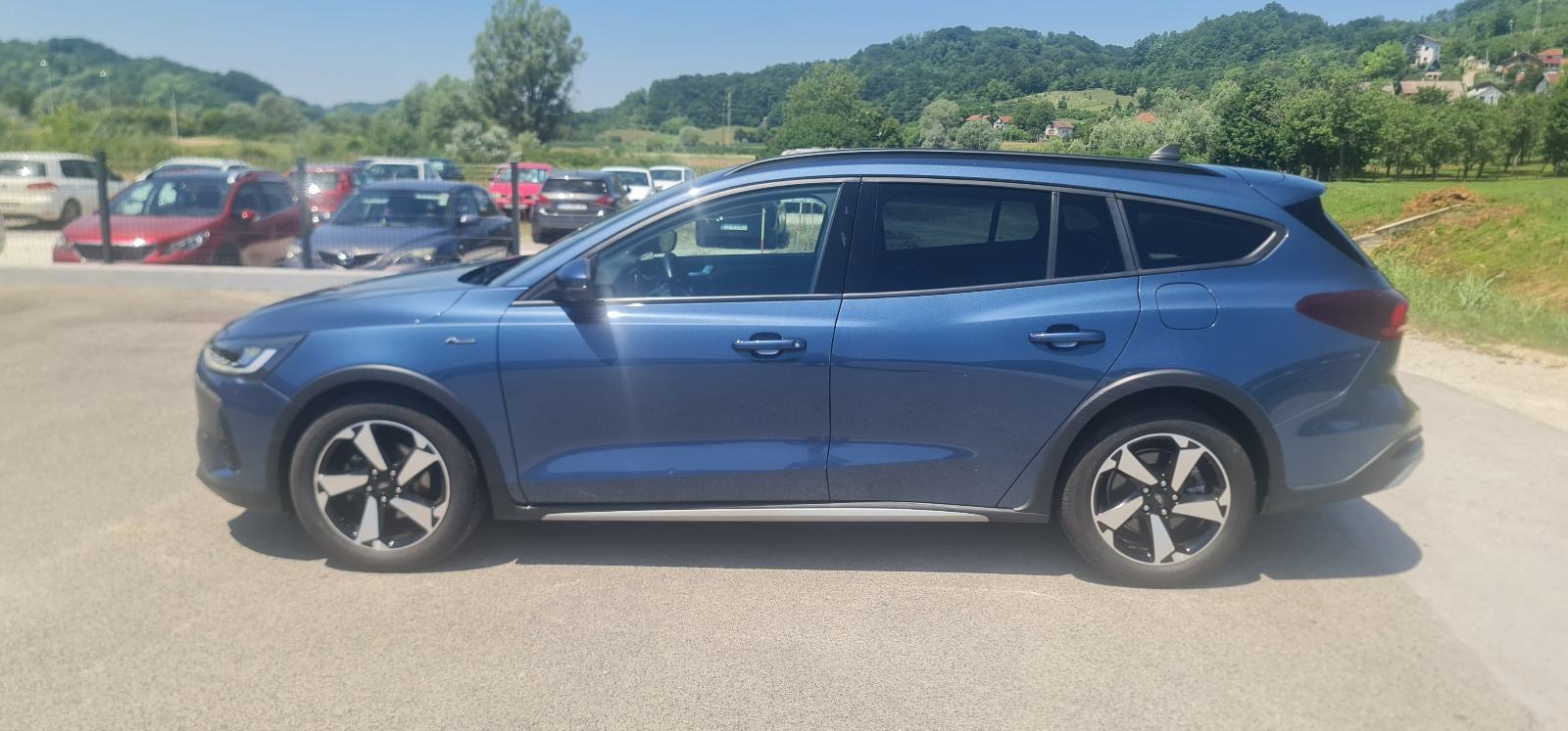 Ford Focus SW Active X 1.5 Ecoblue 120 KS, 2022., 73.250 km, HR auto, fotografija 8