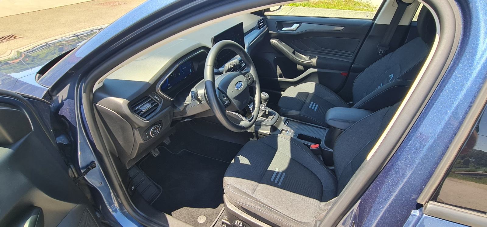 Ford Focus SW Active X 1.5 Ecoblue 120 KS, 2022., 73.250 km, HR auto, fotografija 11