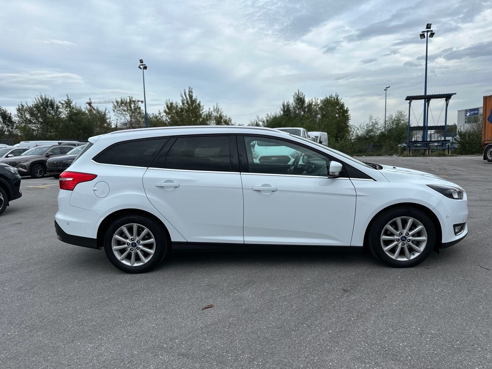 Ford Focus TITANIUM 1,5 TDCi #NAVI #KAMERA #PDC, fotografija 5