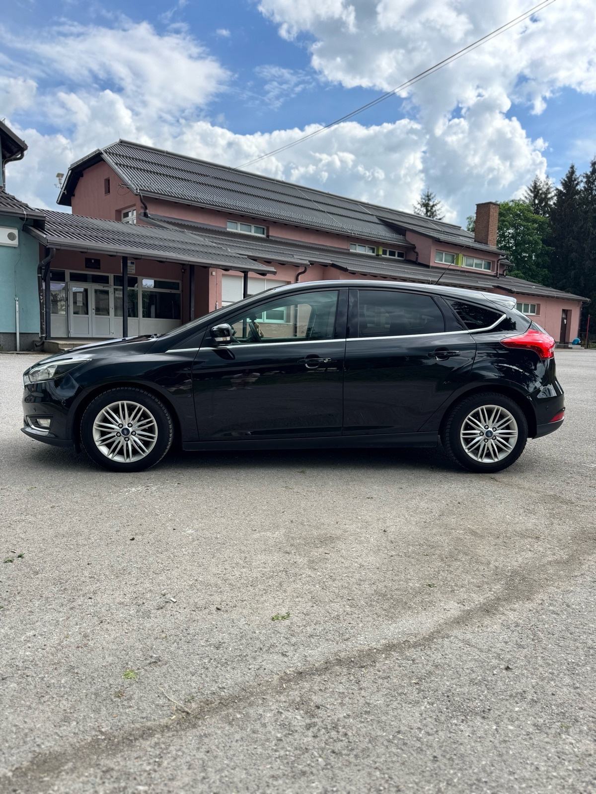 FORD FOCUS TITANIUM!REG.02/27!VELIKI SERVIS!KAO NOV! PRILIKA!, fotografija 7