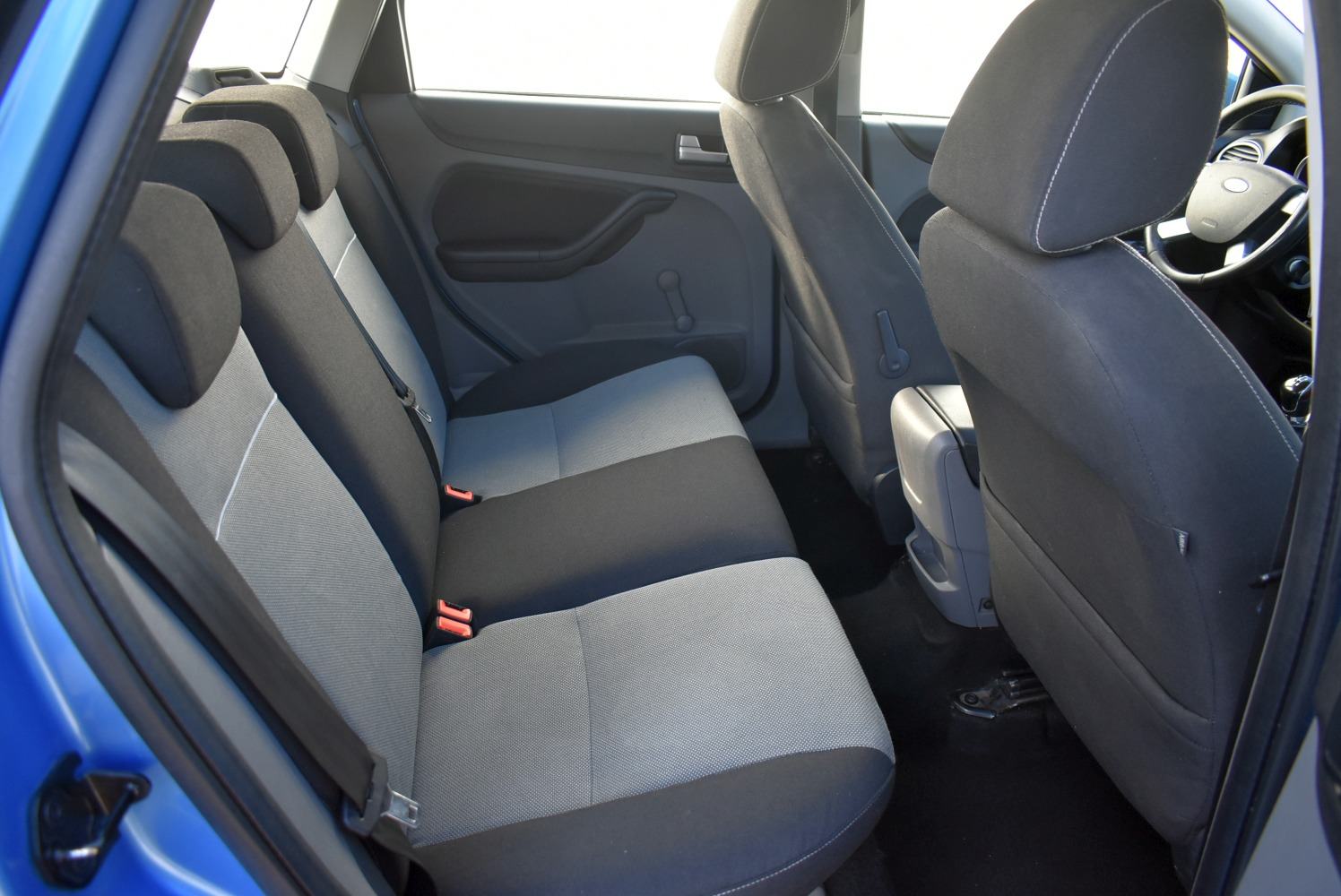 Ford Focus Turnier 1.6 TDCI *DE*, fotografija 6