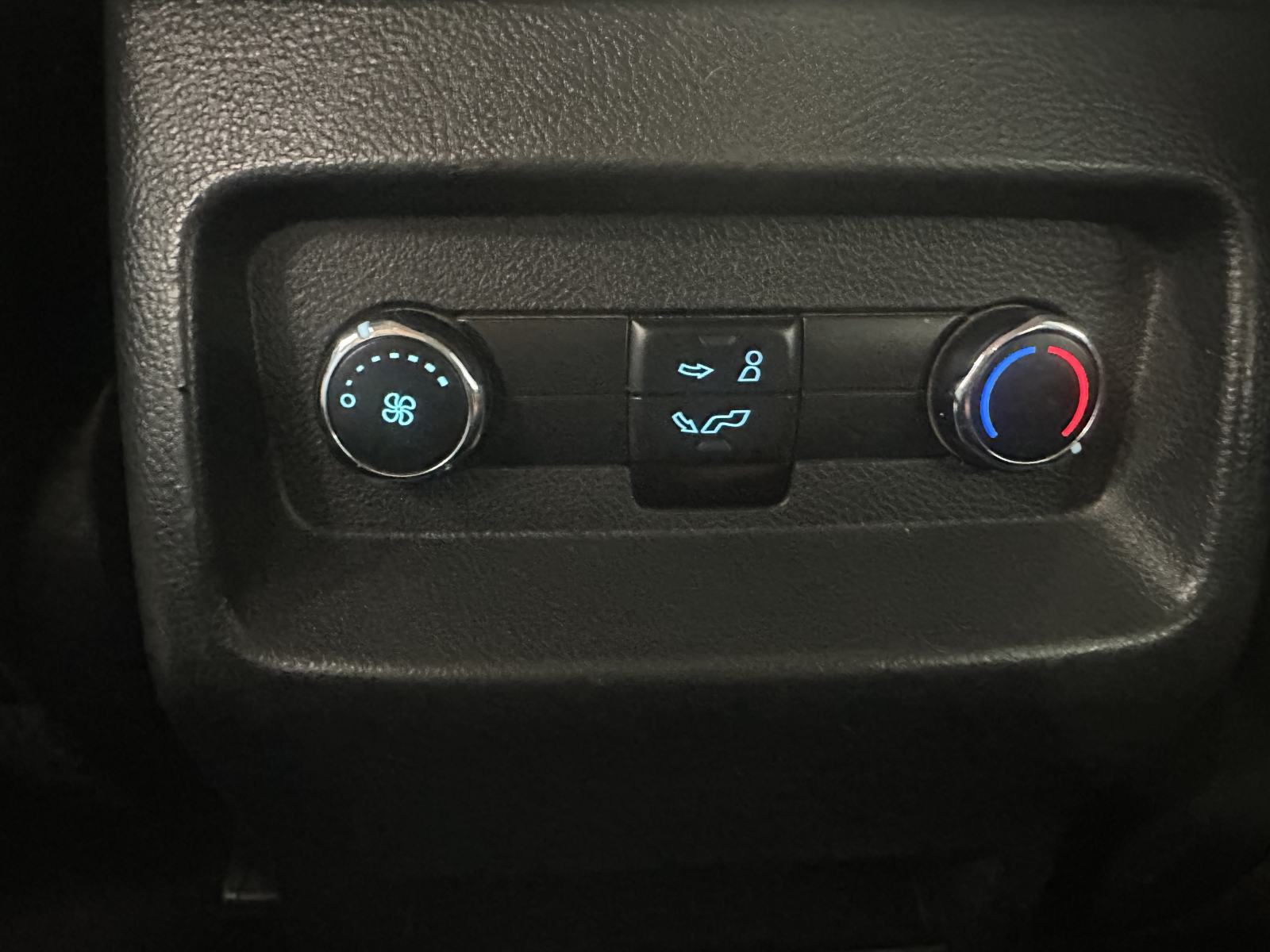 Ford Galaxy 2.0 TDCi EcoBlue 110 kW Titanium.7 SEDIŠTA.NAVI.KAMERA., fotografija 7