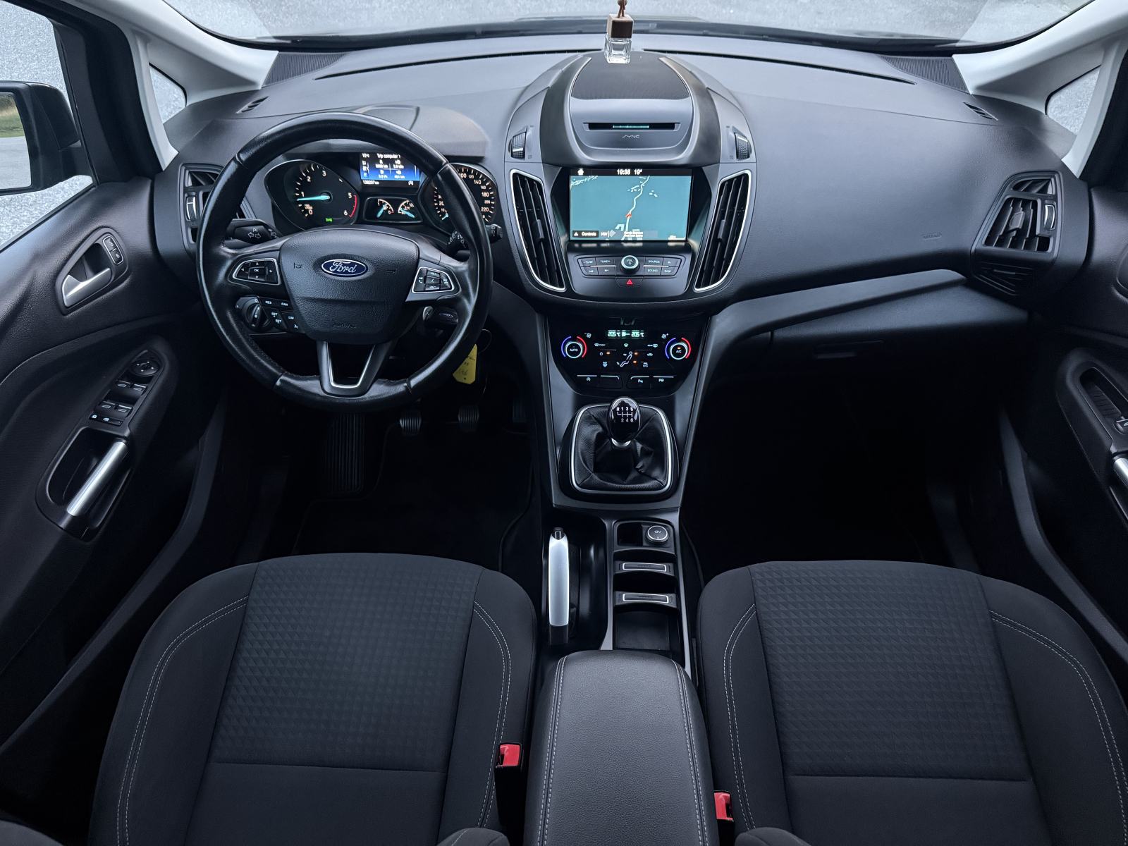 Ford Grand C-Max 1.5 tdci, fotografija 10