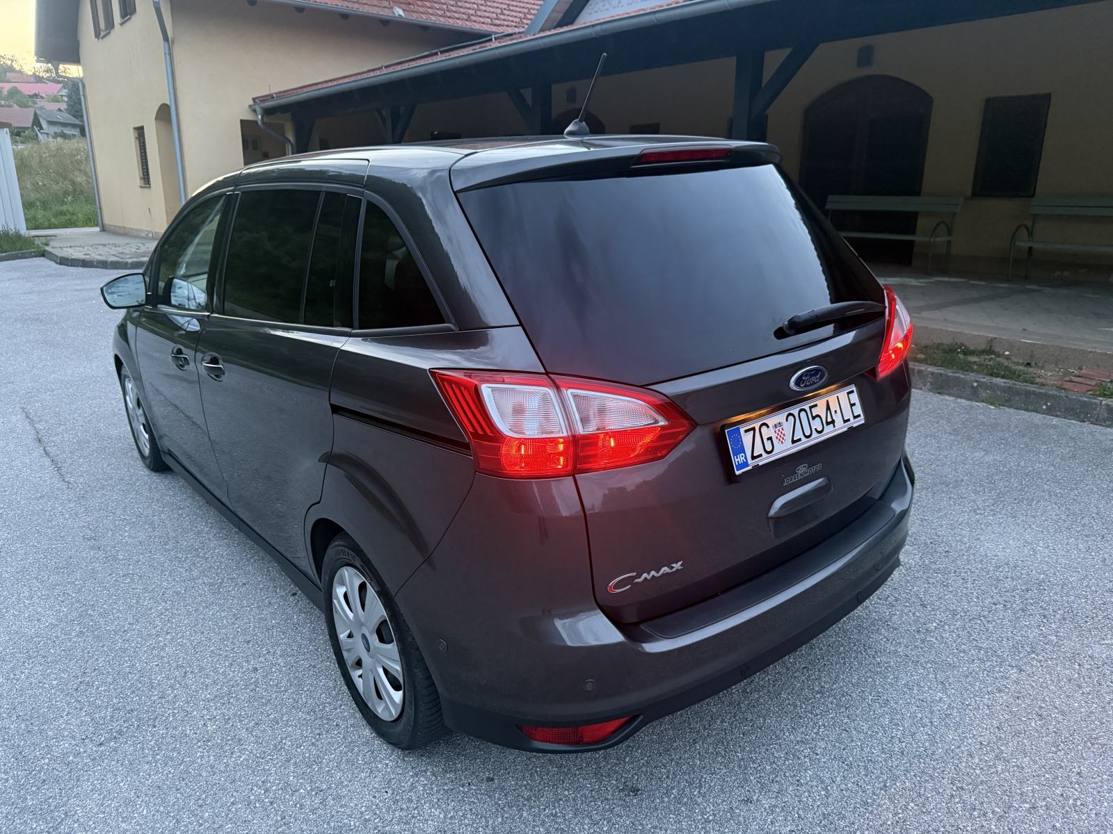 Ford Grand C-Max 1.5 tdci, fotografija 4