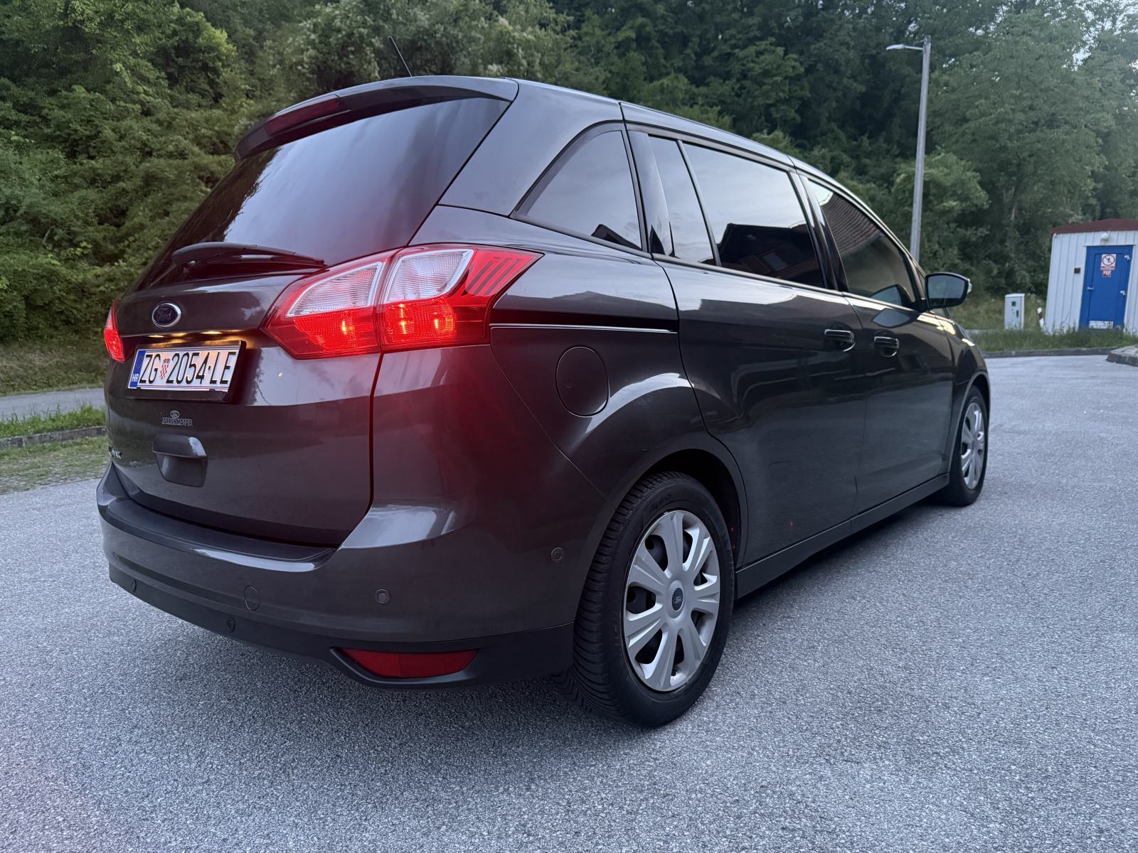 Ford Grand C-Max 1.5 tdci, fotografija 5
