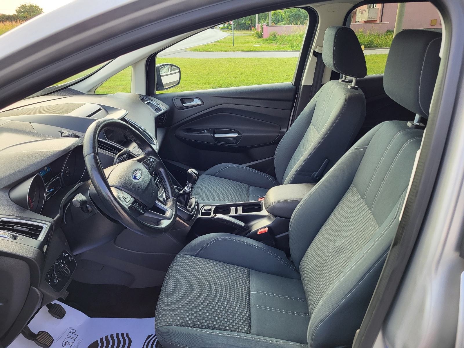 Ford Grand C-Max 1.5 TDCi TITANIUM, 7 SJEDALA, 178.000km, BRZI KREDIT, fotografija 13