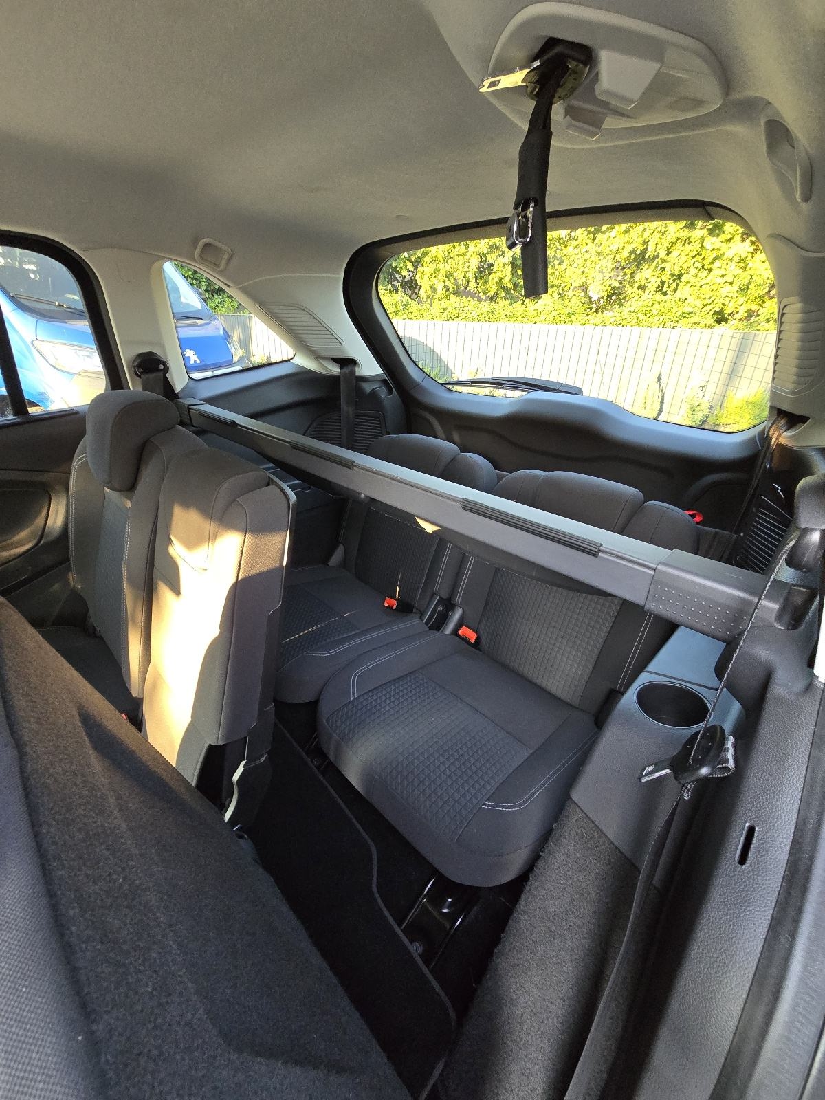 Ford Grand C-Max 1.5 TDCI**TITANIUM**7 SJEDALA**, fotografija 12