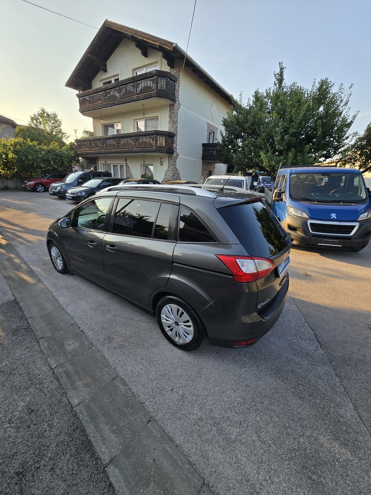 Ford Grand C-Max 1.5 TDCI**TITANIUM**7 SJEDALA**, fotografija 6