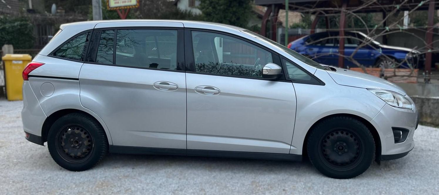 Ford Grand C-Max 1,6 TDCi, fotografija 3
