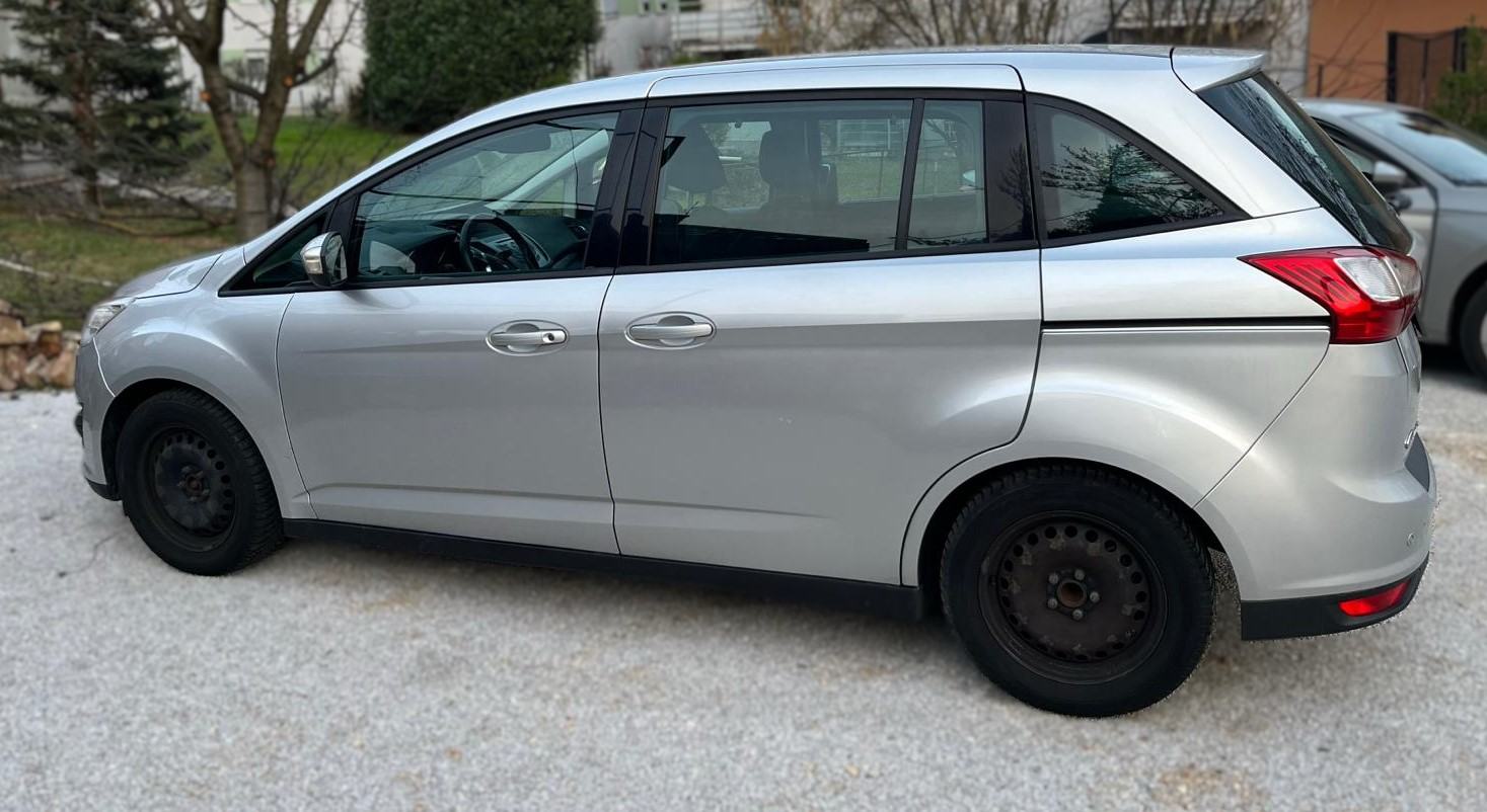 Ford Grand C-Max 1,6 TDCi, fotografija 4