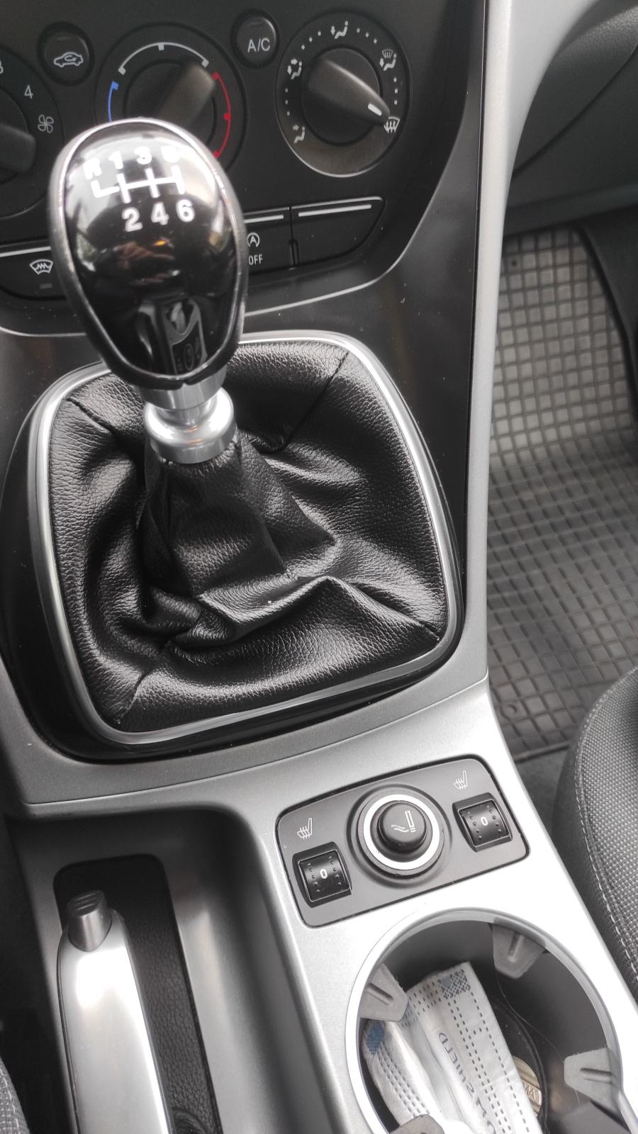Ford Grand C-Max 1.6 TDCI, fotografija 10