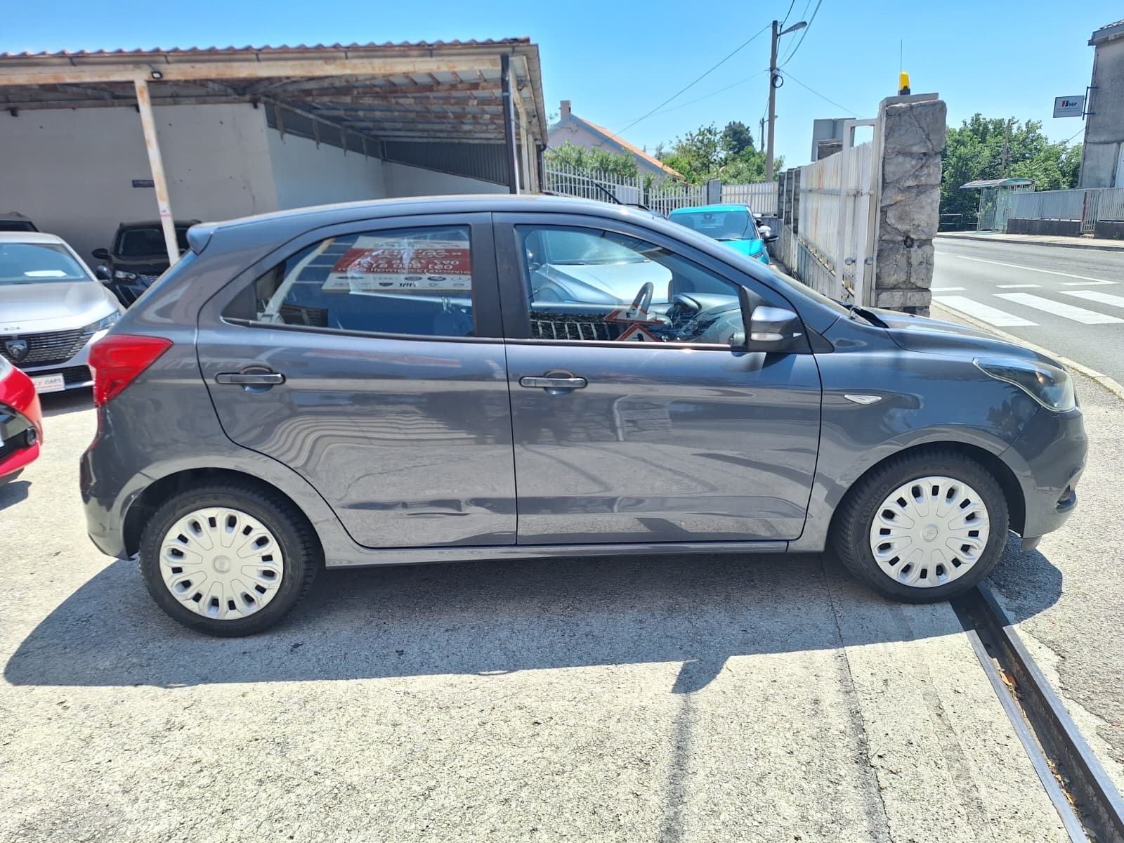 Ford Ka 1,2 70 KS, fotografija 6
