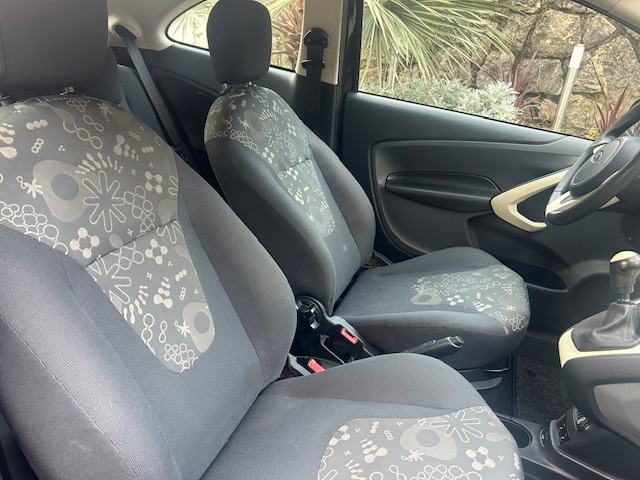Ford Ka 1,2 - jamstvo 1 godina, reg. do 8/2027, fotografija 9