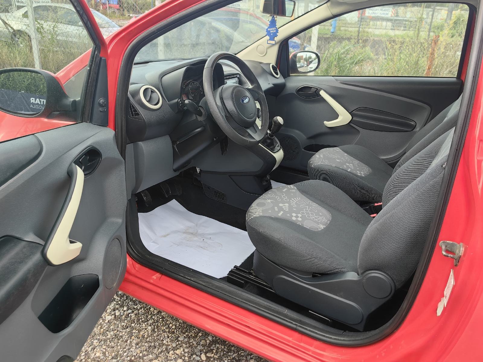 Ford Ka 1,2, fotografija 8