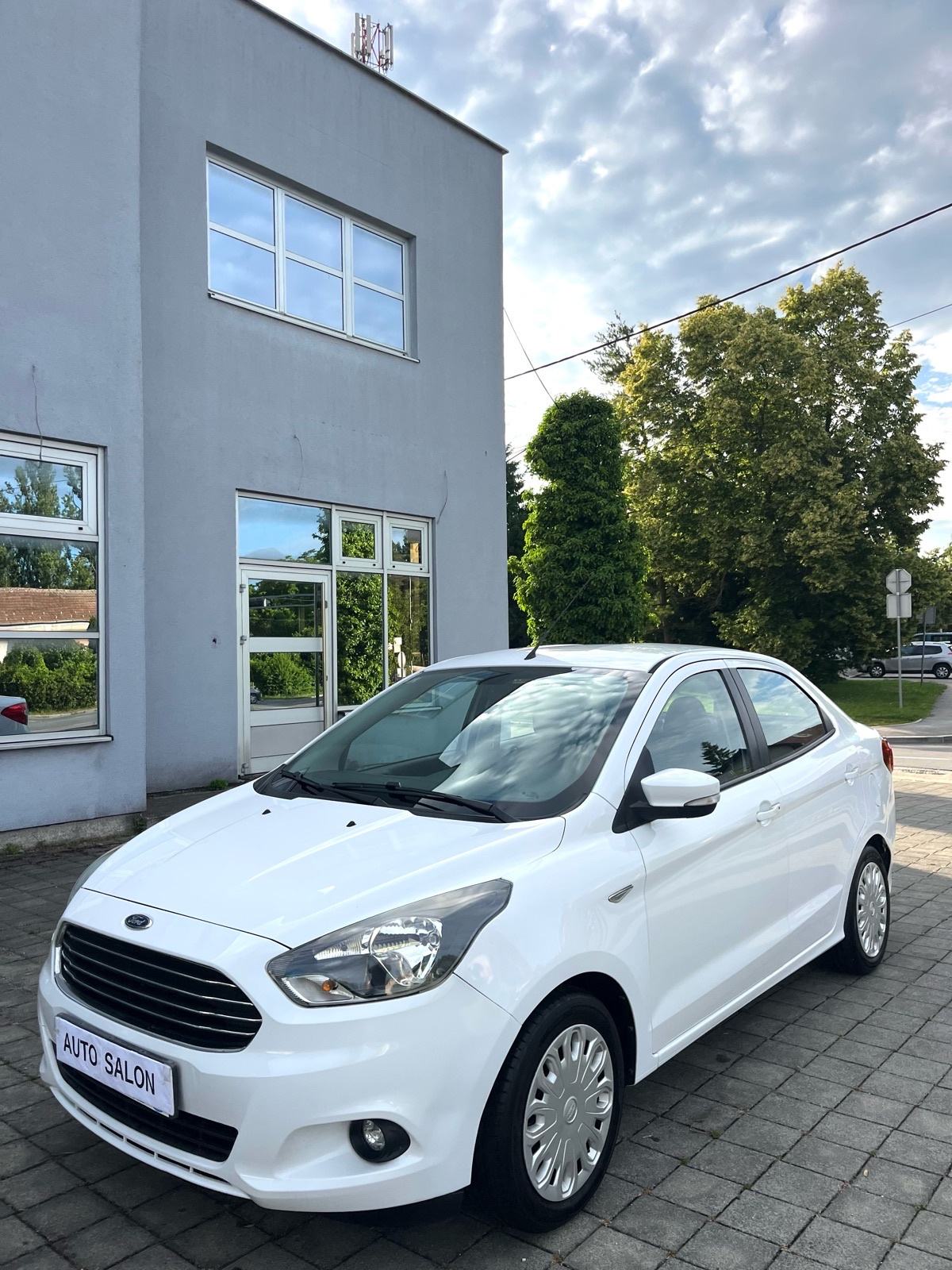 Ford Ka+ 1,2benz(EURO 6) SAMO 99700 km “PRVI VLASNIK” zamjena/kartice, fotografija 2