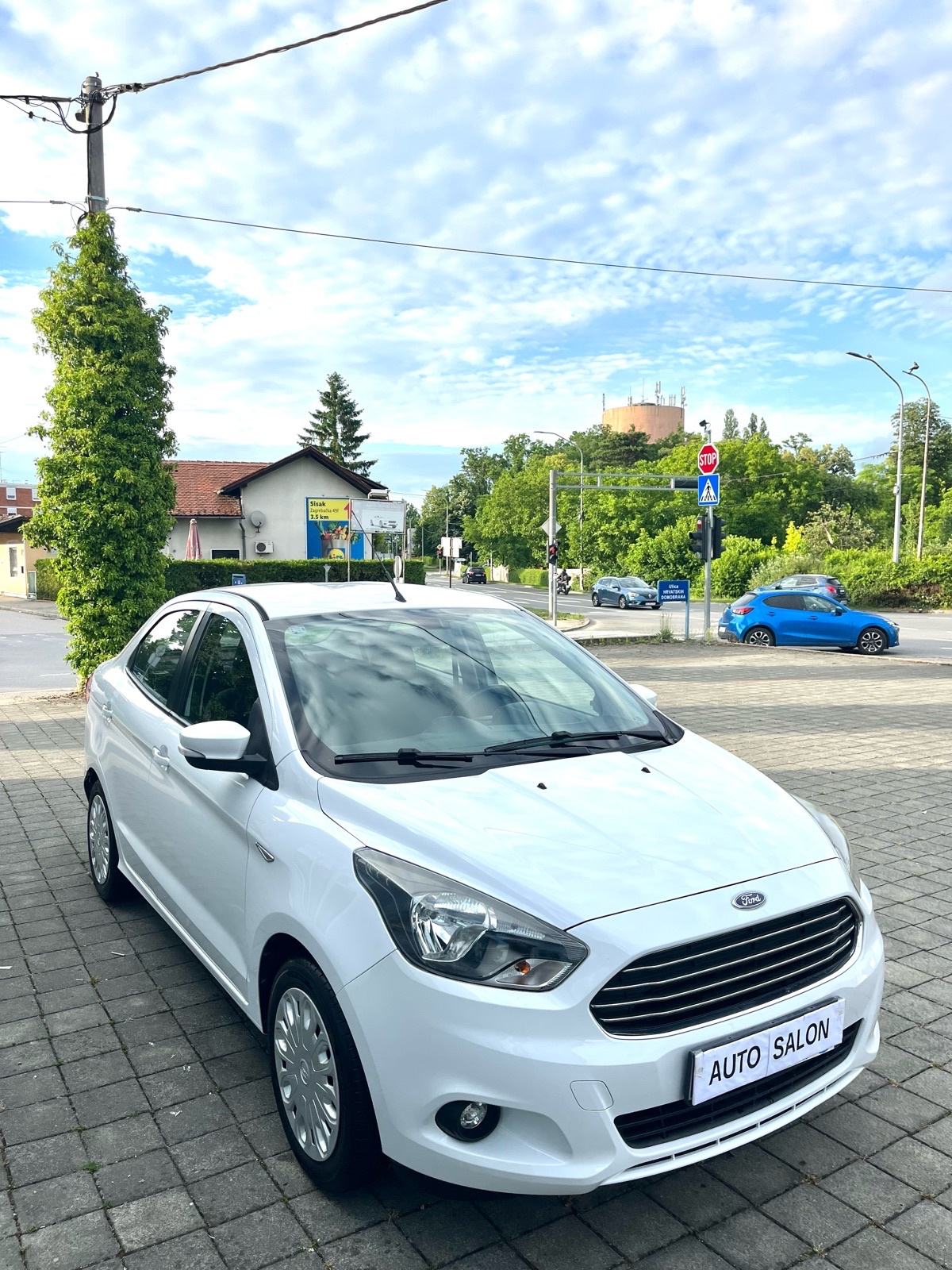 Ford Ka+ 1,2benz(EURO 6) SAMO 99700 km “PRVI VLASNIK” zamjena/kartice, fotografija 9