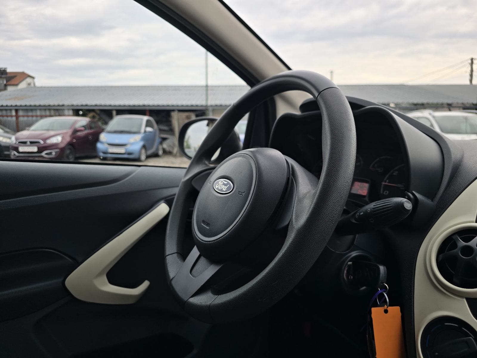 Ford Ka 1,3 DuraTech / Servisna / Klima / Alu / 2 Vlasnik /, fotografija 18