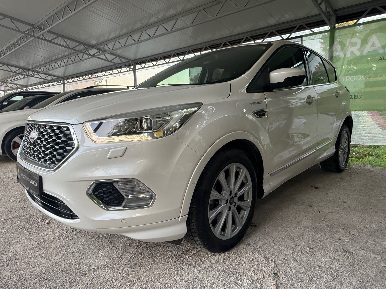Ford Kuga 1,5 automatik✅VIGNALE/PREMIUM OPREMA✅VELIKI SERVIS✅, fotografija 5