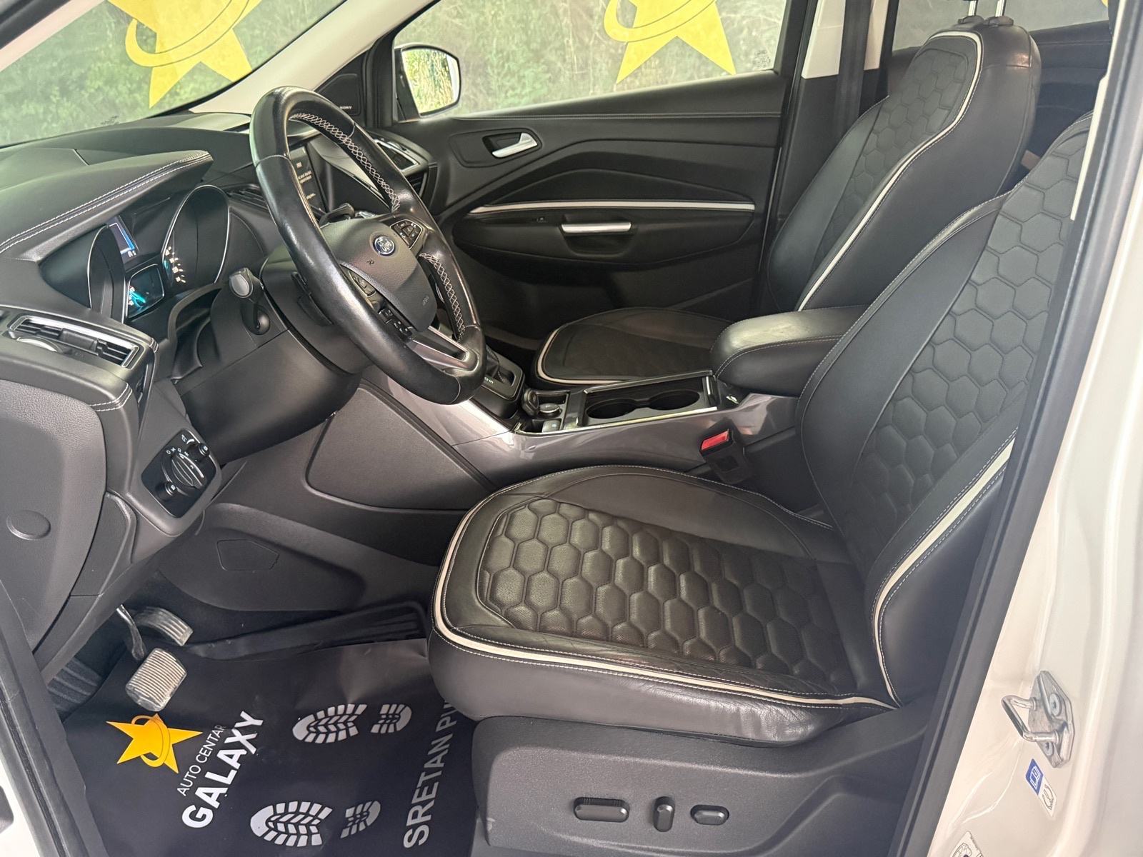 Ford Kuga 1,5 automatik✅VIGNALE/PREMIUM OPREMA✅VELIKI SERVIS✅, fotografija 14