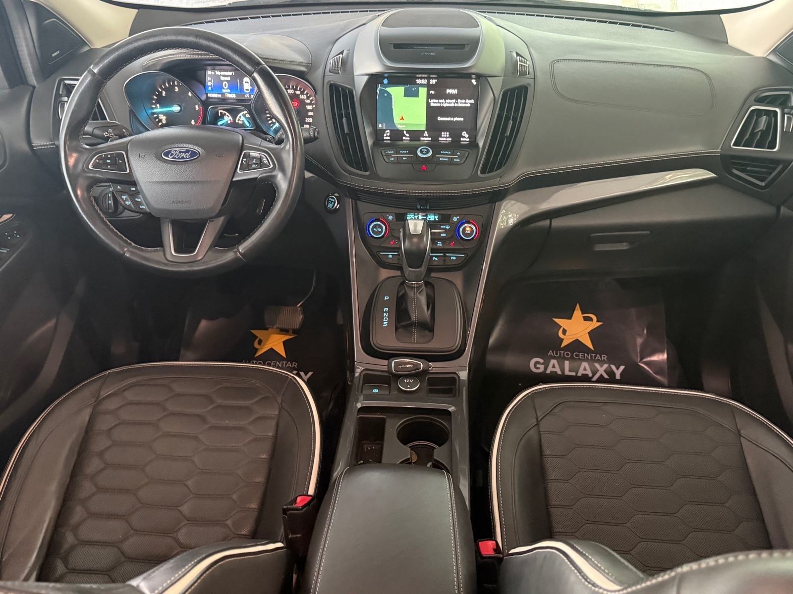 Ford Kuga 1,5 automatik✅VIGNALE/PREMIUM OPREMA✅VELIKI SERVIS✅, fotografija 11