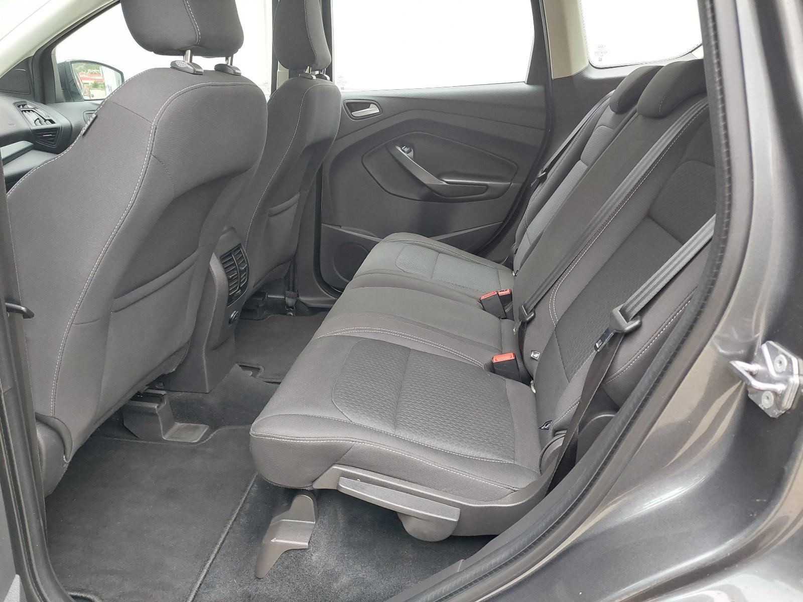 Ford Kuga 1,5 ***BENZIN*** SAMO 44.000 KM *** GARANCIJA ***KAO NOVA***, fotografija 14