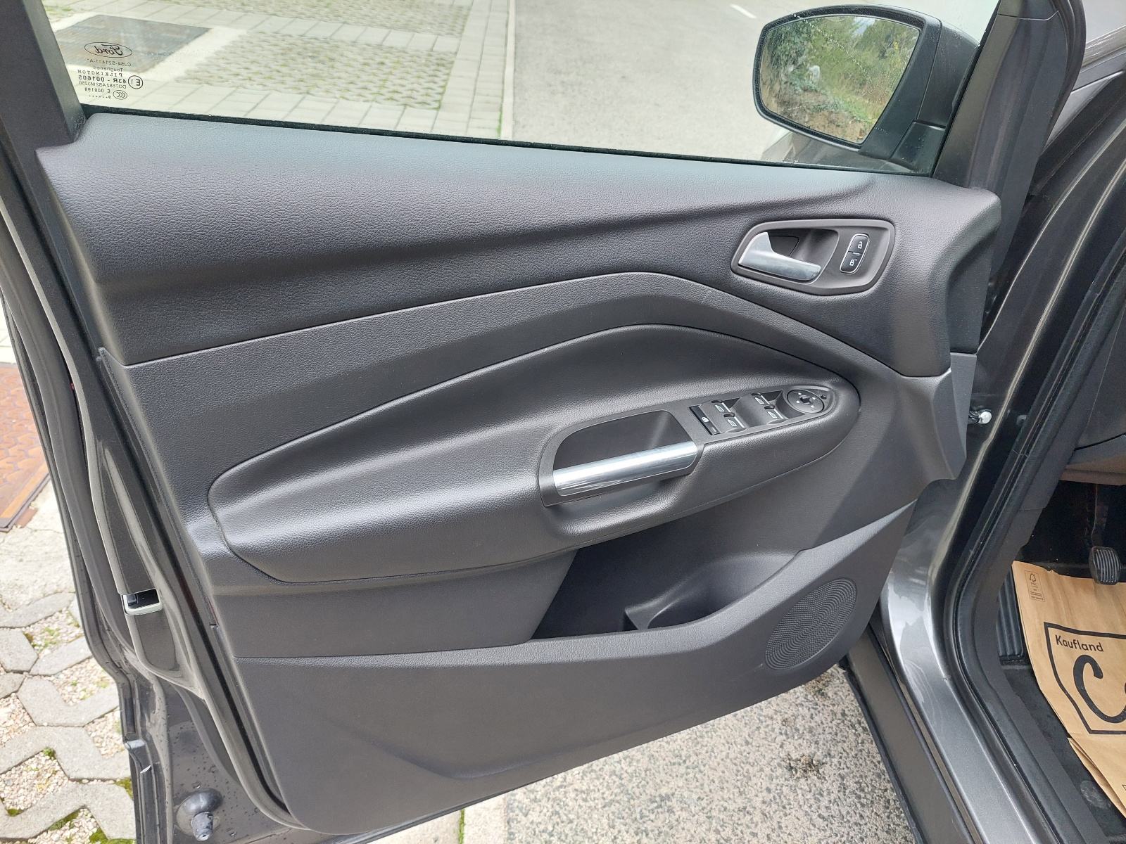 Ford Kuga 1,5 ***BENZIN*** SAMO 44.000 KM *** GARANCIJA ***KAO NOVA***, fotografija 18
