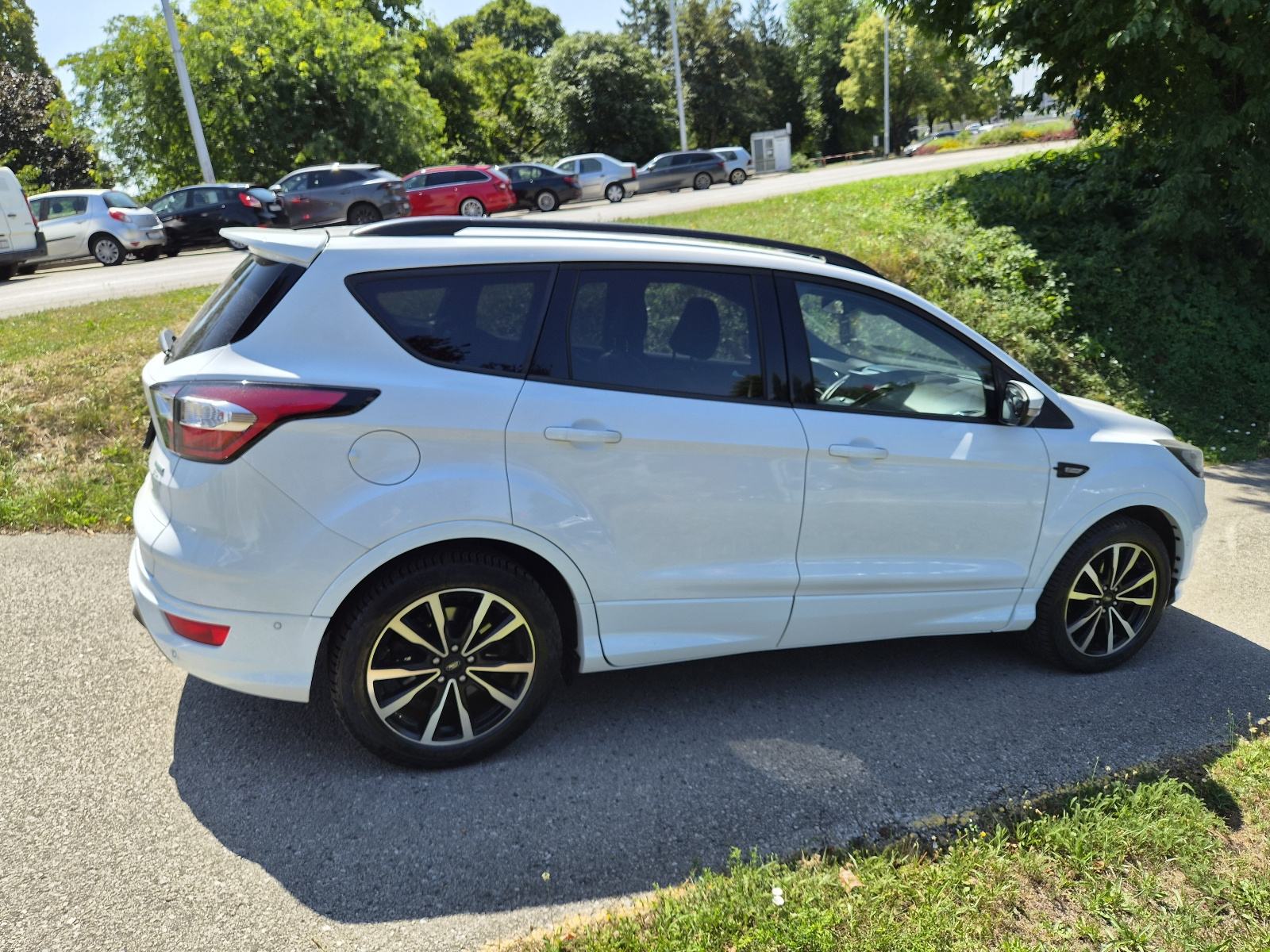 Ford Kuga 1,5 Eco Boost 150ks St-Line (Garancija 1 god), fotografija 3