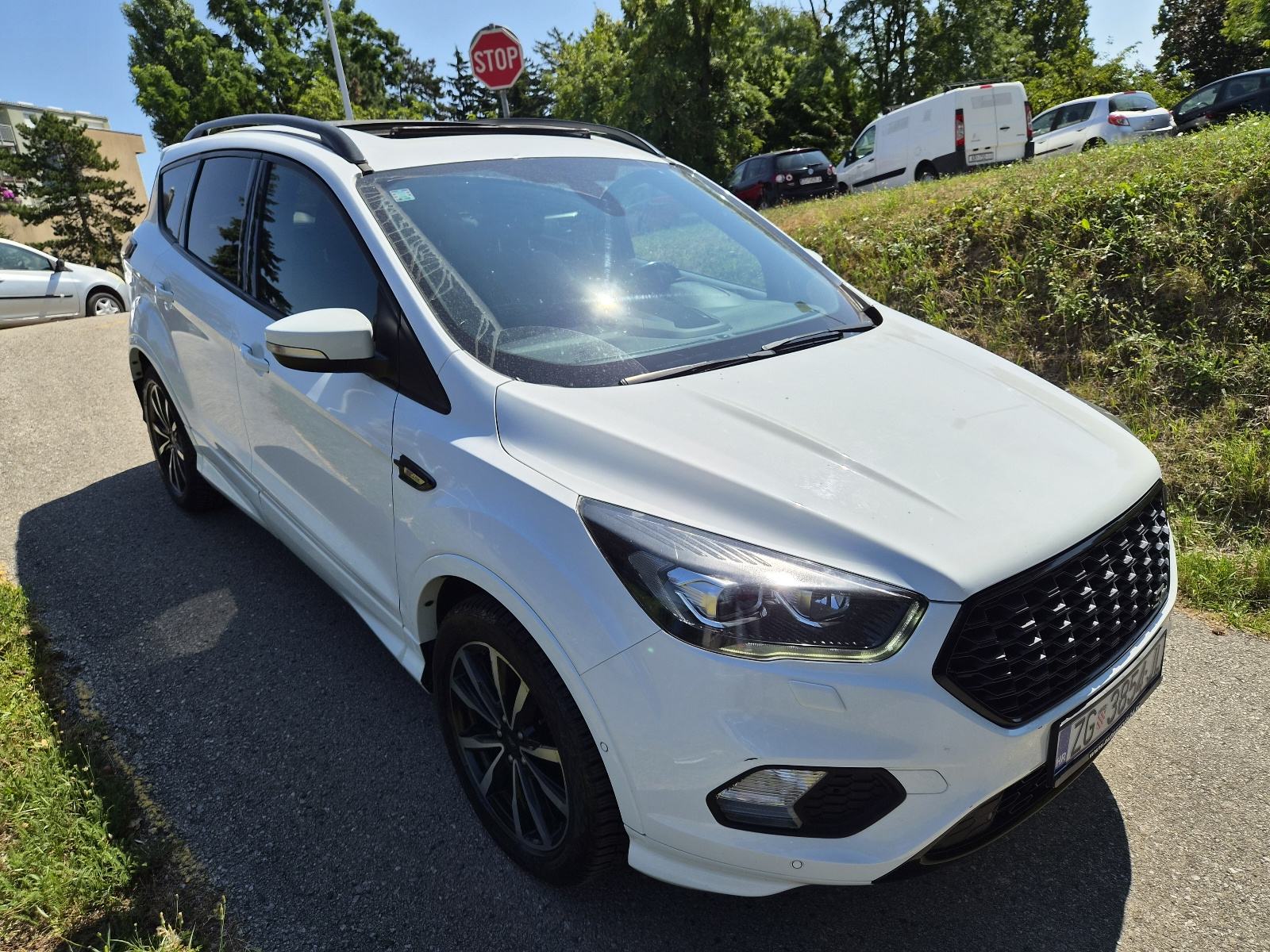 Ford Kuga 1,5 Eco Boost 150ks St-Line (Garancija 1 god), fotografija 2
