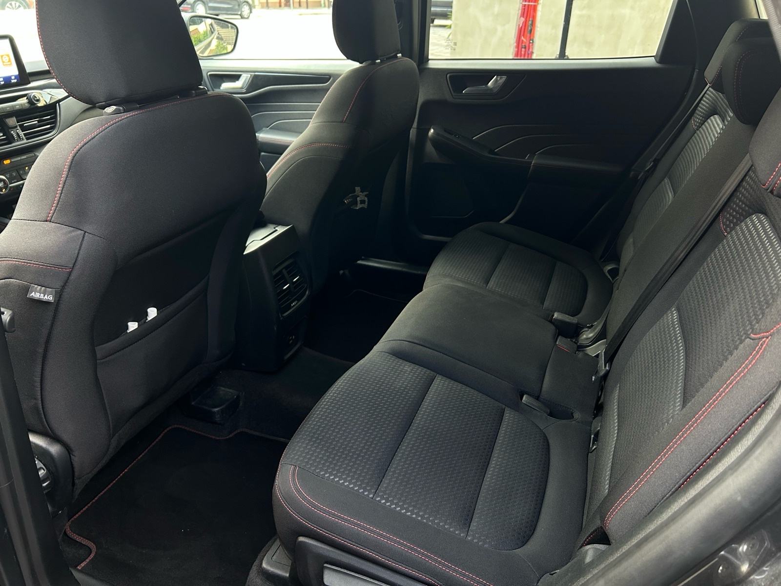 Ford Kuga 1,5 EcoBlue automatik, fotografija 10