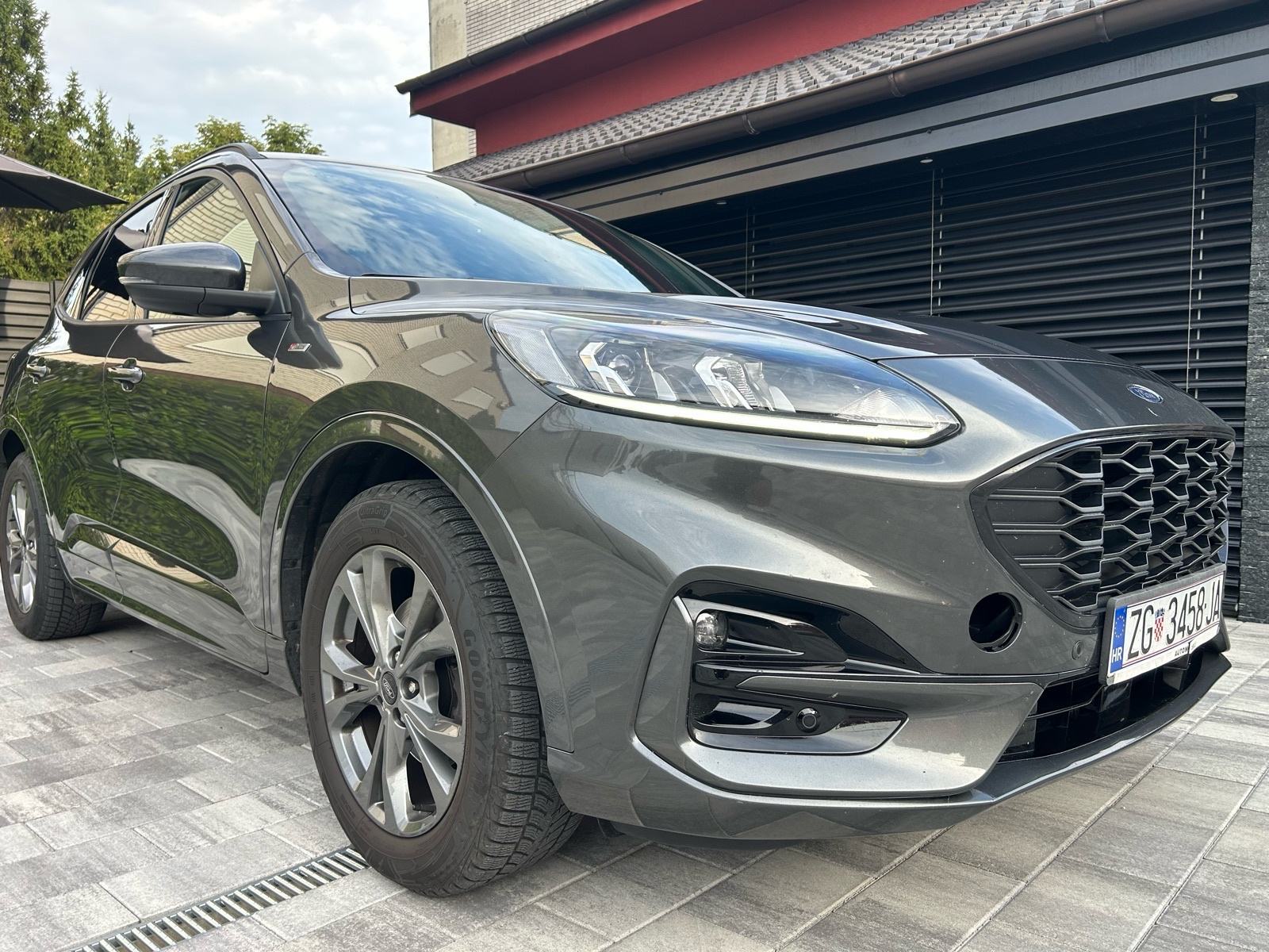 Ford Kuga 1,5 EcoBlue automatik, fotografija 7