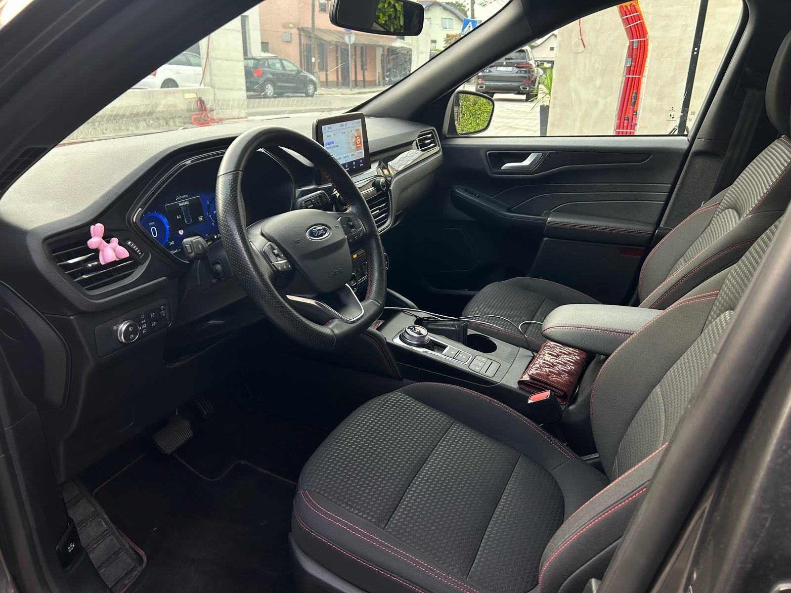 Ford Kuga 1,5 EcoBlue automatik, fotografija 9