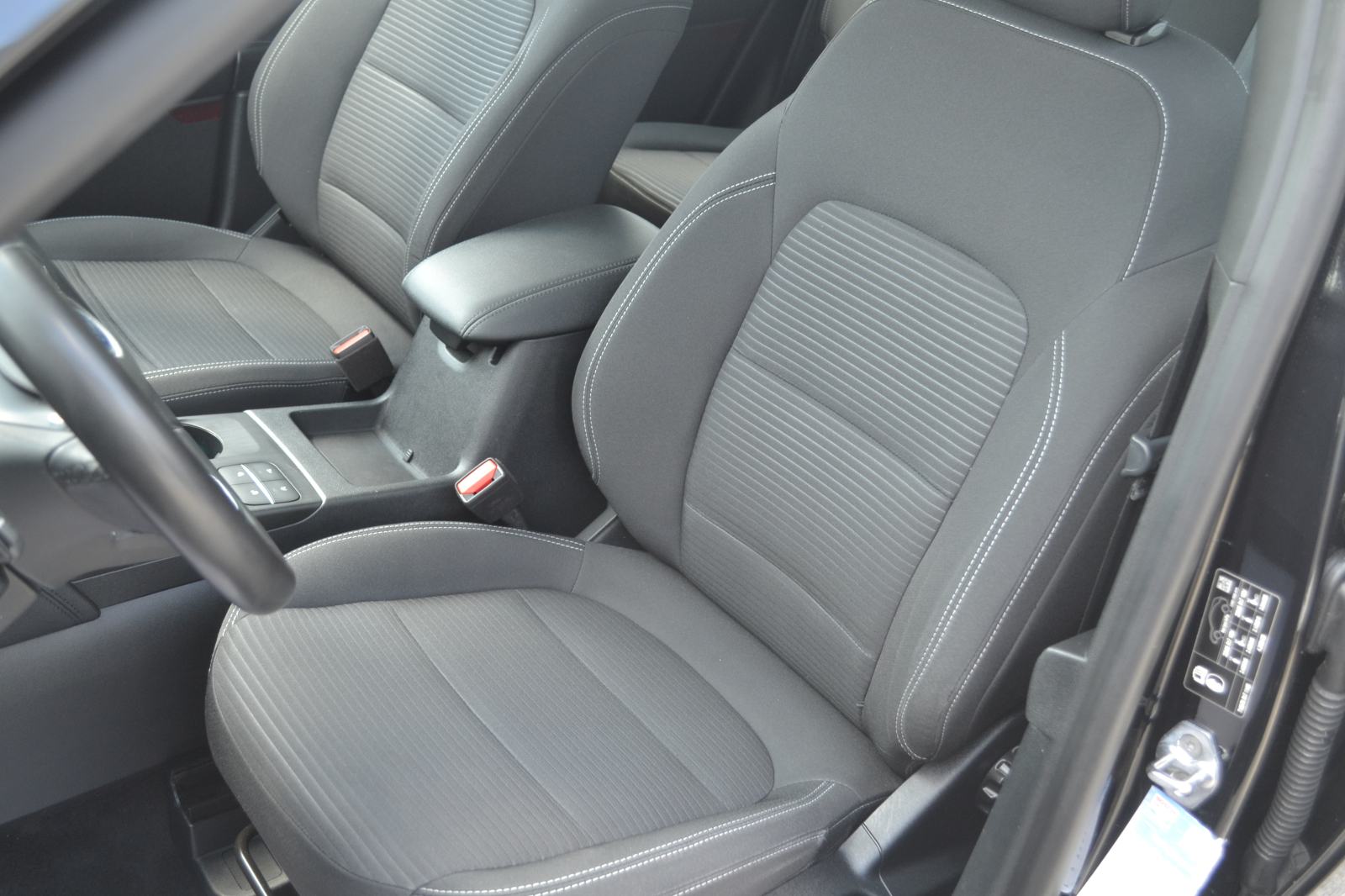 Ford Kuga 1,5 EcoBlue, fotografija 10