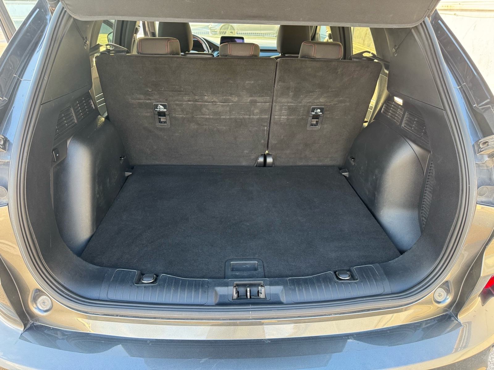 Ford Kuga 1,5 EcoBlue, ST Line, servis, jamstvo, fotografija 17