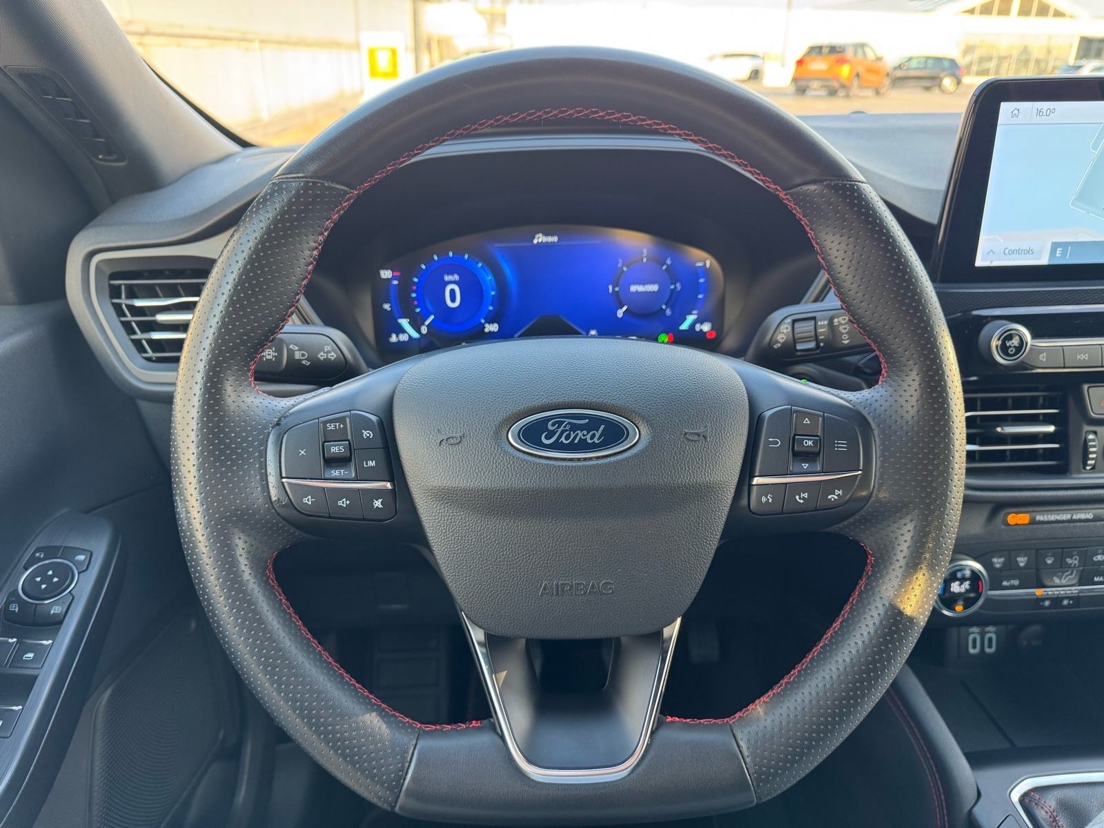 Ford Kuga 1,5 EcoBlue, ST Line, servis, jamstvo, fotografija 12