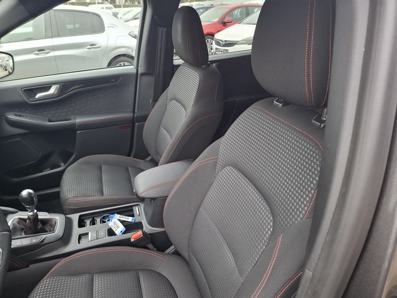 Ford Kuga 1,5 EcoBoost*150ks*Klima*Navigacija*Park.senzori*, fotografija 12