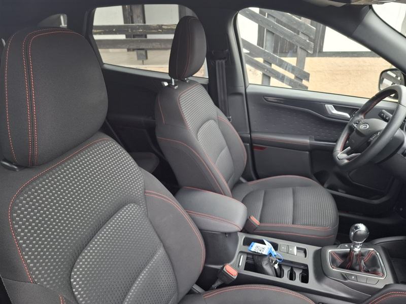 Ford Kuga 1,5 EcoBoost*150ks*Klima*Navigacija*Park.senzori*, fotografija 15