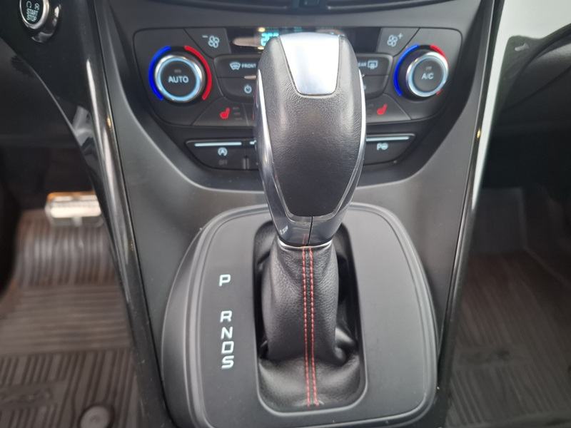 Ford Kuga 1,5*EcoBoost*182ks*Automatik*Klima*Navigacija*, fotografija 17