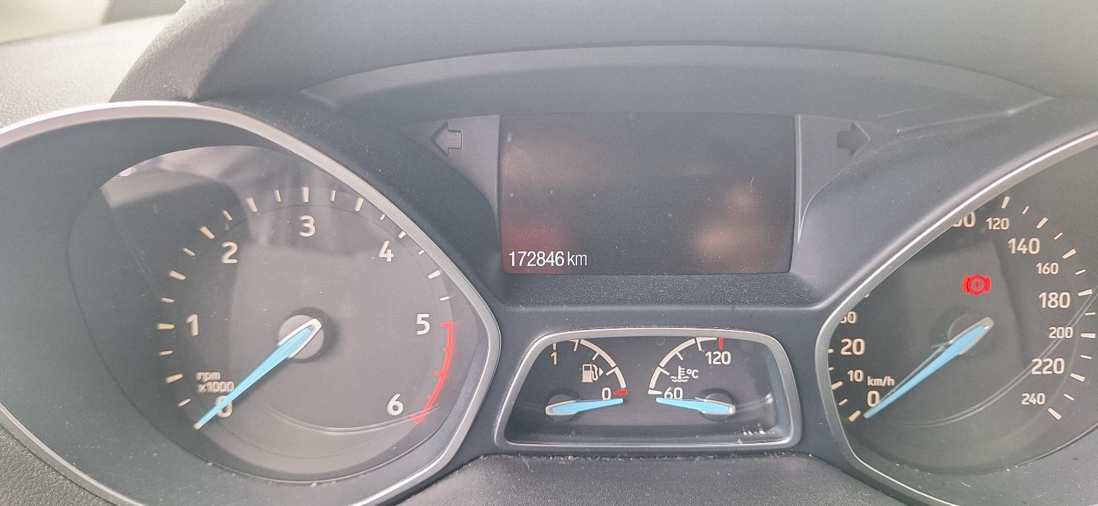 Ford Kuga 1,5, fotografija 6