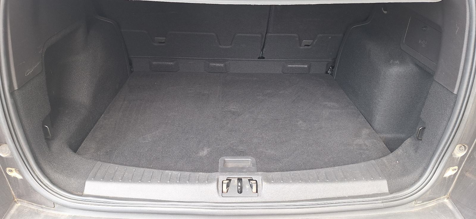 Ford Kuga 1,5, fotografija 10