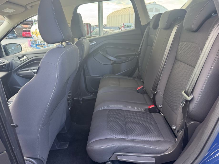 Ford Kuga 1,5 TDCI 120 KS, fotografija 10