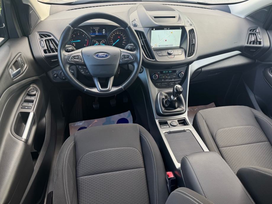 Ford Kuga 1,5 TDCI 120 KS, fotografija 11