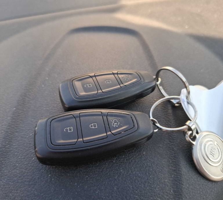 Ford Kuga 1,5 TDCI 120 KS, fotografija 16