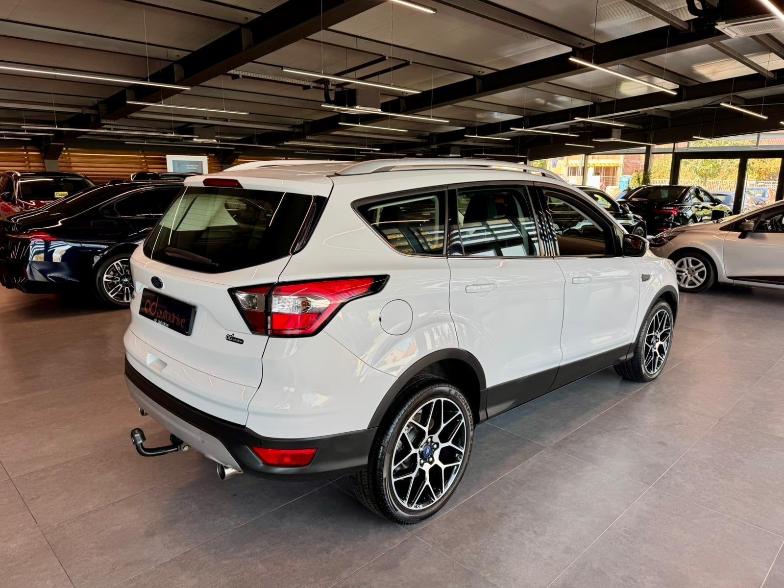 Ford Kuga 1.5 TDCi KLIMA • TEMPOMAT • LEASING RATA VEĆ OD: 354,00 €, fotografija 7
